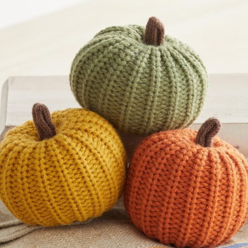 small knit pumpkins